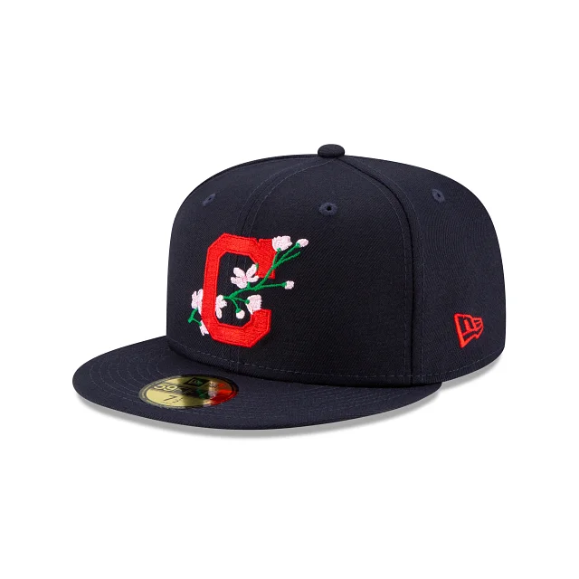 Cleveland Guardians MLB Side Patch Bloom 59FIFTY Cerrada